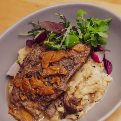PLATEADA CONFITADA CON PURE LIONESA